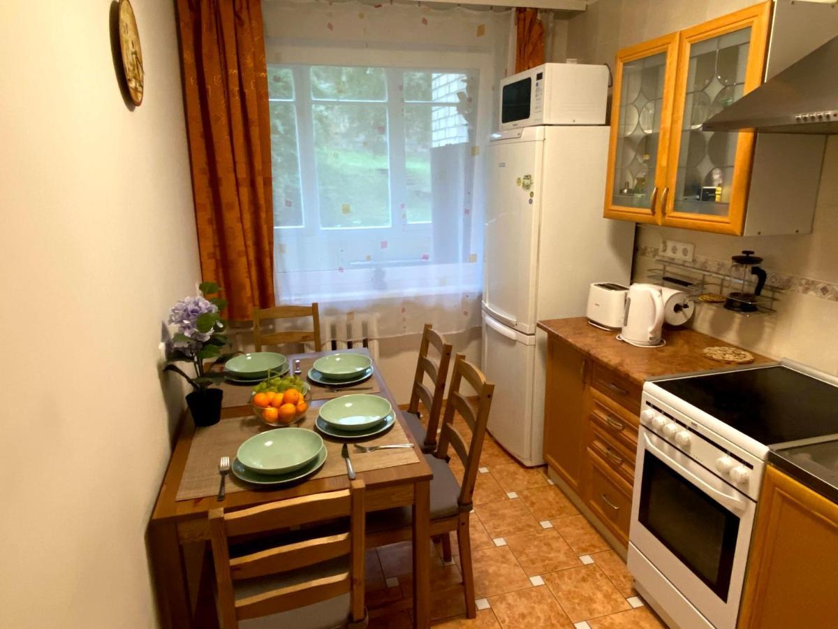 Your Home - Central Studio Apartment, Balcony, Parking & Self Check-In VNO Buitenkant foto