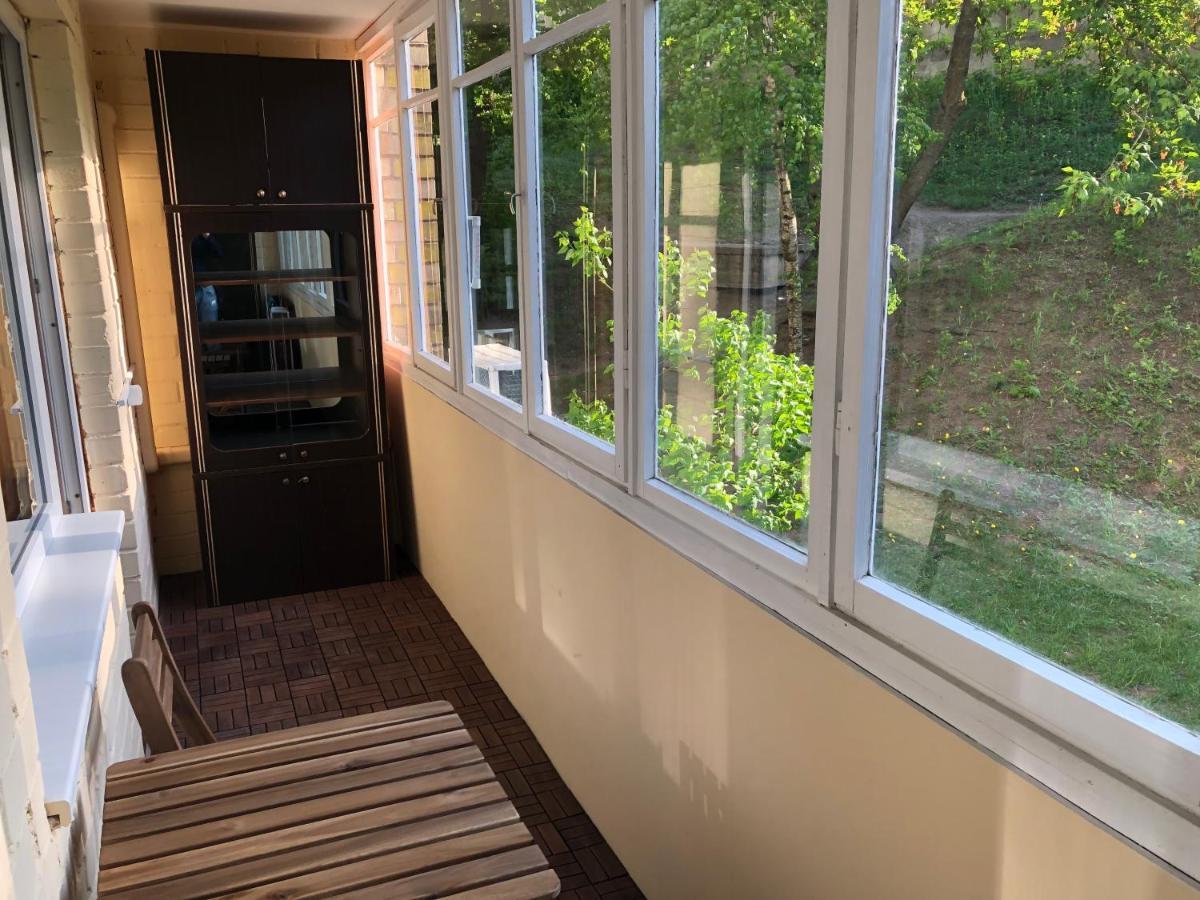 Your Home - Central Studio Apartment, Balcony, Parking & Self Check-In VNO Buitenkant foto