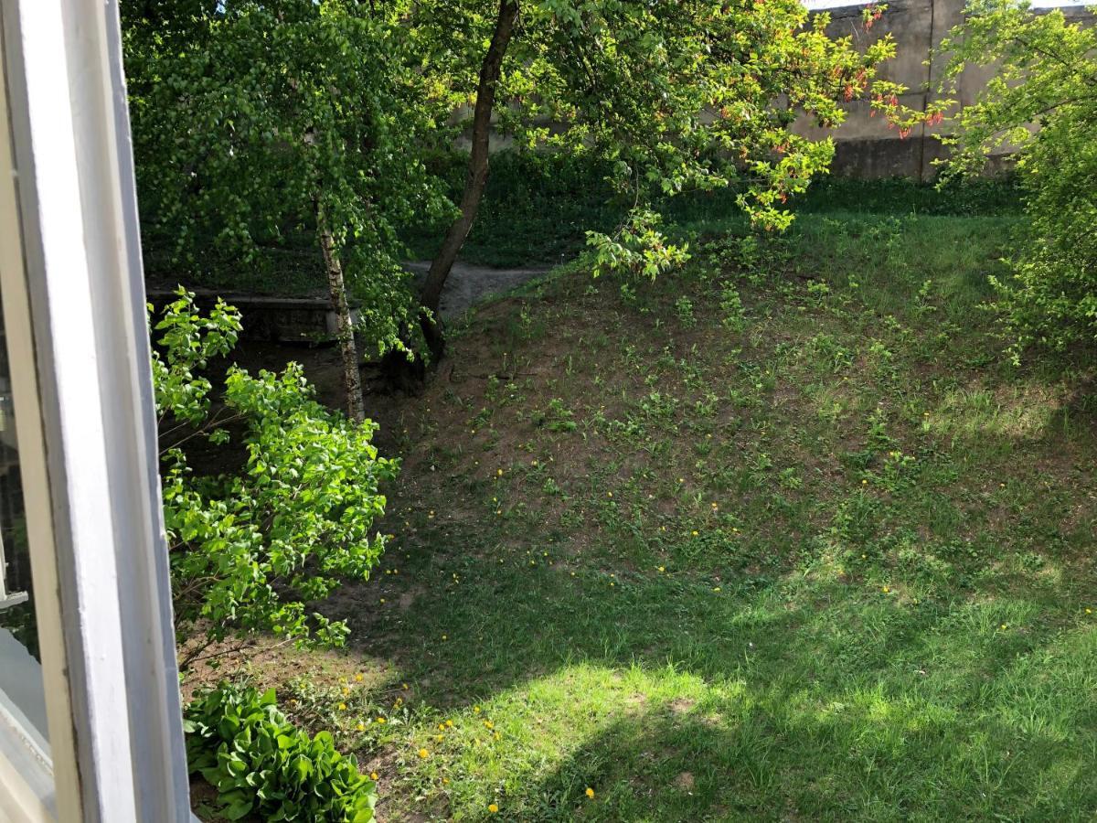 Your Home - Central Studio Apartment, Balcony, Parking & Self Check-In VNO Buitenkant foto