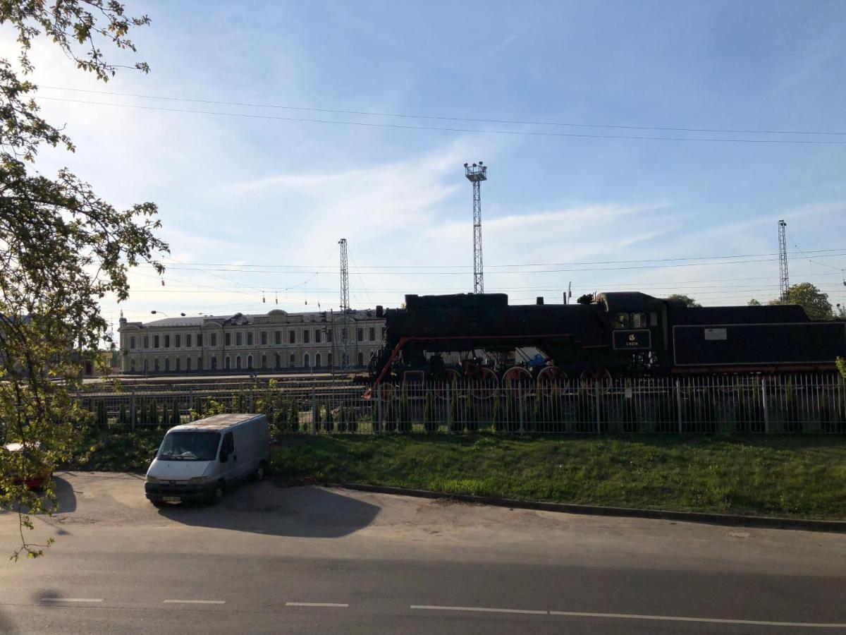 Your Home - Central Studio Apartment, Balcony, Parking & Self Check-In VNO Buitenkant foto